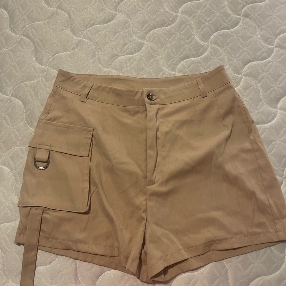 Khaki Cargo shorts